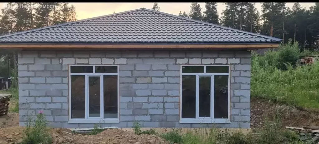 Дом в Иркутский муниципальный округ, деревня Новолисиха, посёлок ... - Фото 1