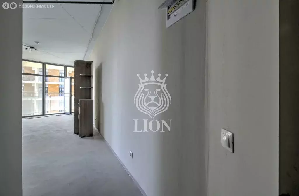 2-комнатная квартира: Алушта, Западная улица, 4к3 (52.1 м) - Фото 1