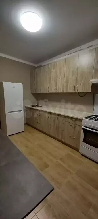 1-к. квартира, 42 м, 2/9 эт. - Фото 0