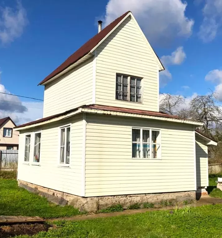 Дом в Ленинградская область, Кировский район, Синявинское городское ... - Фото 0