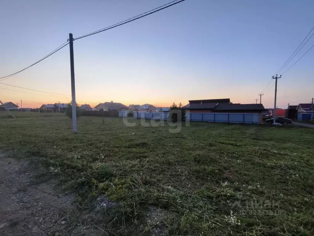 Участок в Удмуртия, Завьяловский район, д. Лудорвай ул. Свободы, 27 ... - Фото 2