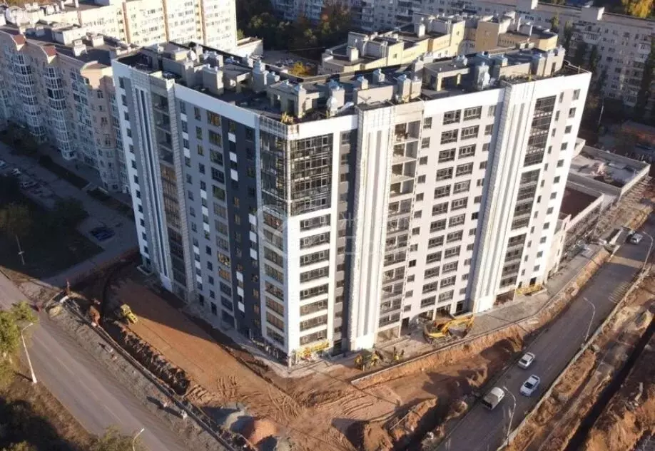 1-комнатная квартира: Волгоград, улица 50 лет Октября, 36 (66.85 м) - Фото 0