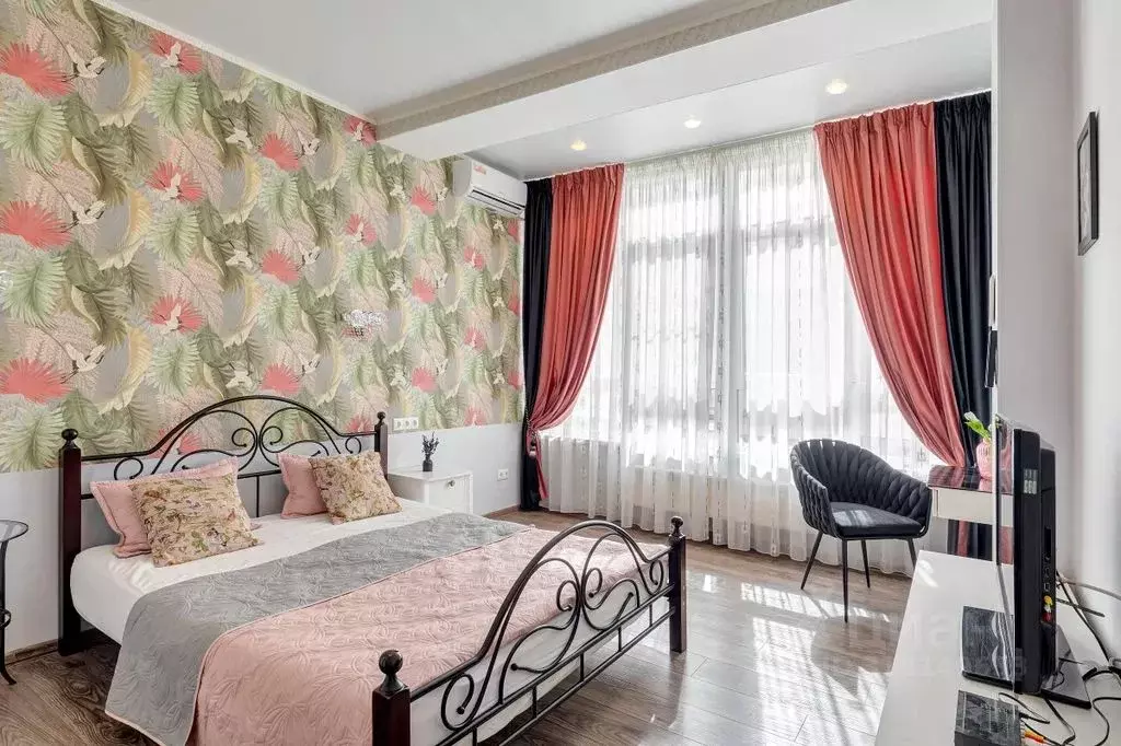 1-к кв. Краснодарский край, Геленджик Крымская ул., 19к5 (47.0 м) - Фото 1