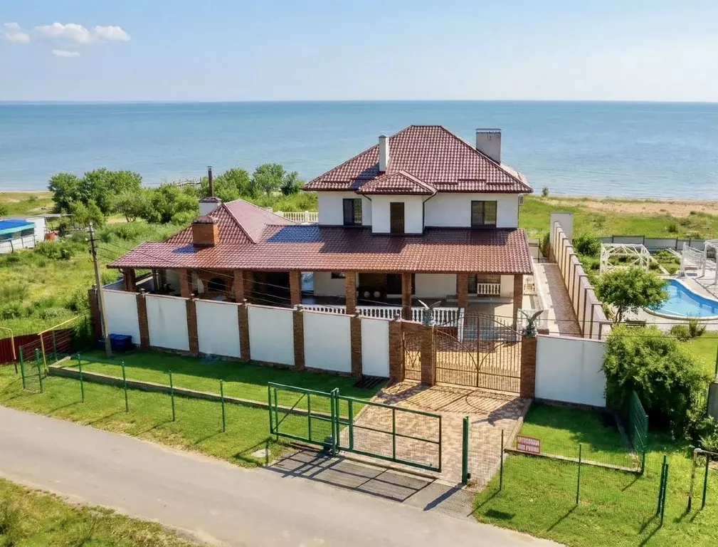 Дом в Краснодарский край, Темрюкский район, Запорожское с/пос, пос. ... - Фото 2