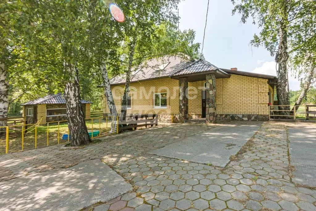 Дом в Курганская область, Катайск Железнодорожная ул., 2 (154 м) - Фото 0