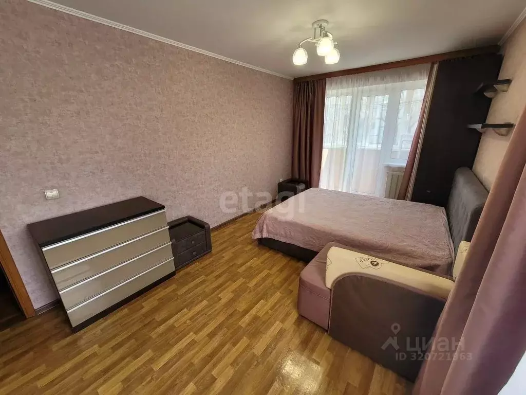 2-к кв. Приморский край, Владивосток ул. Постышева, 23 (42.0 м) - Фото 1