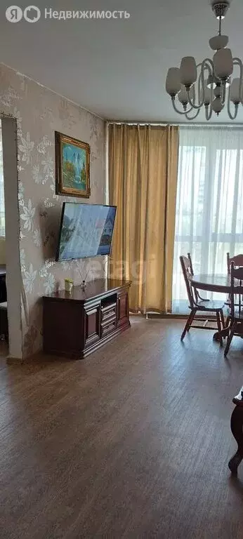 2-комнатная квартира: Прокопьевск, проспект Строителей, 85Ак2 (73.2 м) - Фото 1