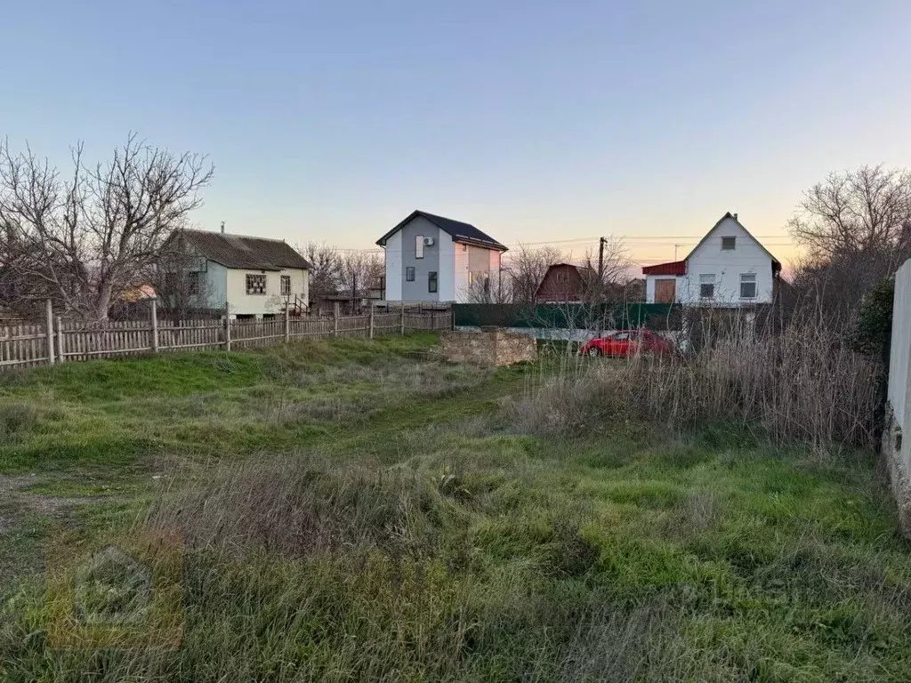 Участок в Крым, Сакский район, Ореховское с/пос, Труд СПК ул. 1-я ... - Фото 1