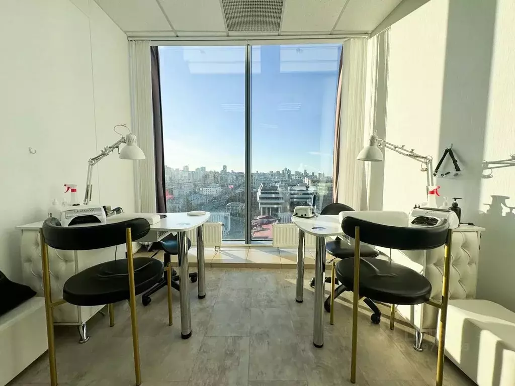 Офис в Свердловская область, Екатеринбург ул. Малышева, 51 (54 м) - Фото 1