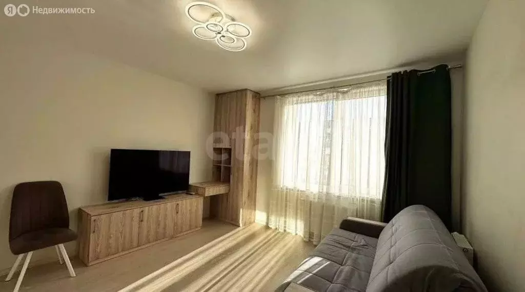 1-комнатная квартира: Казань, улица Оренбургский Тракт, 4Б (38.7 м) - Фото 2