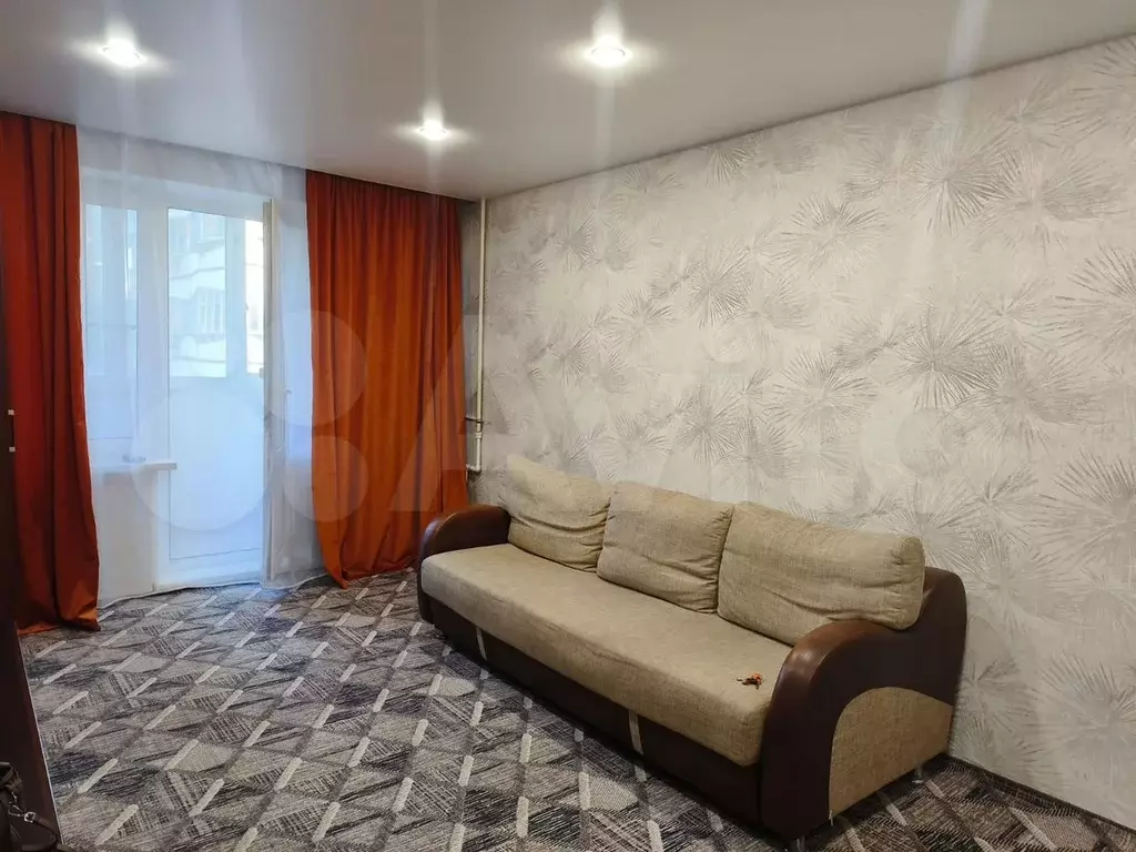 2-к. квартира, 50 м, 2/12 эт. - Фото 1