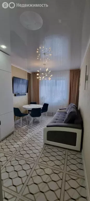 3-комнатная квартира: Сыктывкар, Октябрьский район, улица Папанина, ... - Фото 2