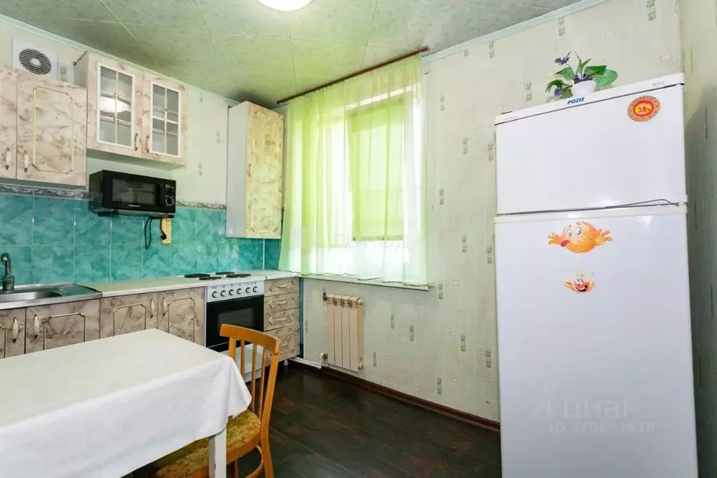 3-к кв. Новосибирская область, Обь ул. Военный Городок, 123 (58.0 м) - Фото 0