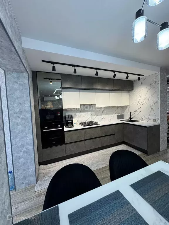 Продаётся 2-к квартира, 63.8 м - Фото 0