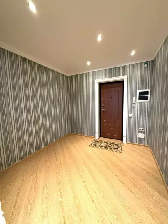 3-к кв. Московская область, Химки ул. Чернышевского, 1 (84.8 м) - Фото 2