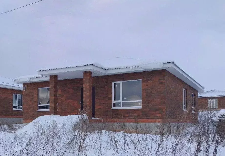 Дом в Татарстан, Высокогорский район, Чернышевское с/пос, с. Каймары ... - Фото 0