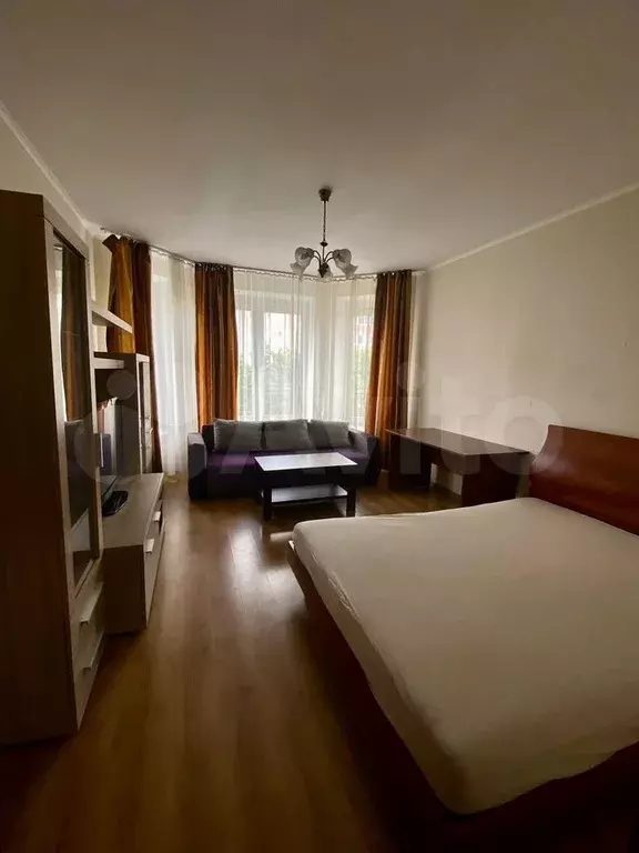 1-к. квартира, 40 м, 2/7 эт. - Фото 1