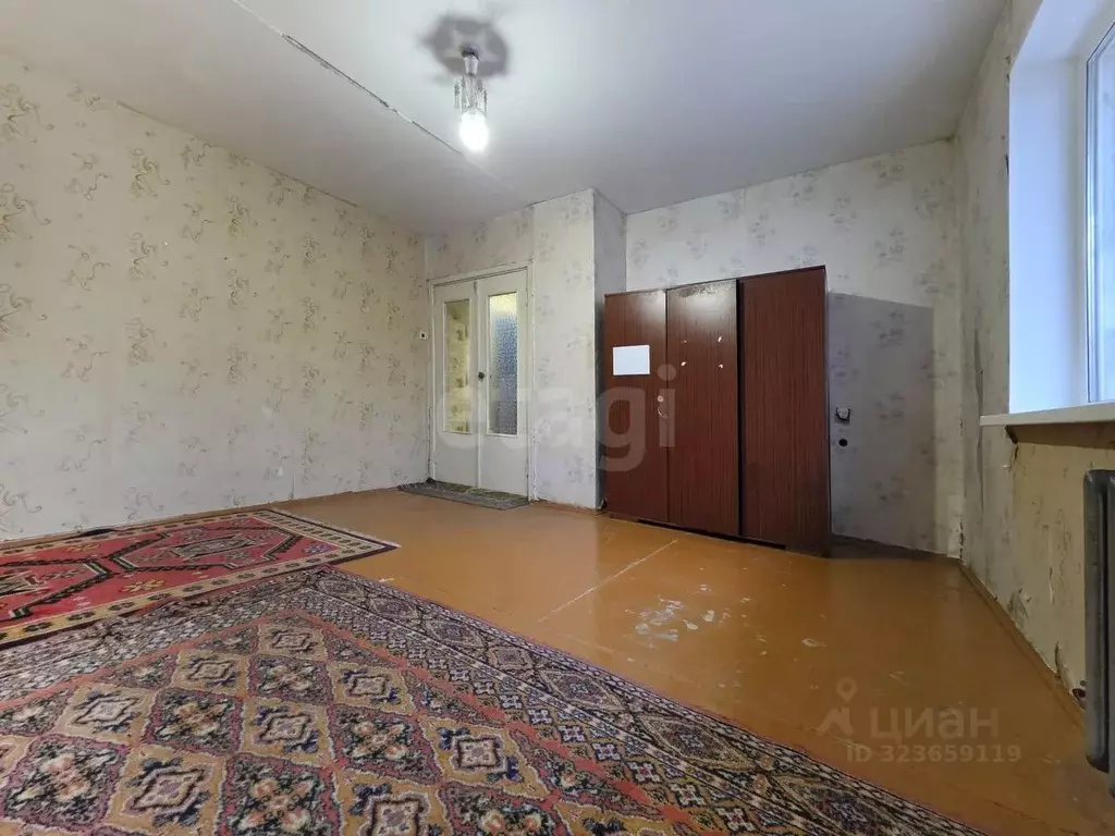 1-к кв. Свердловская область, Нижний Тагил Красная ул., 6 (34.0 м) - Фото 1