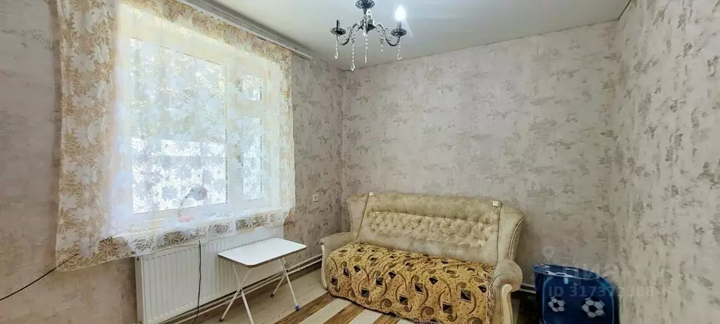 Дом в Краснодарский край, Северская ст-ца ул. Максима Горького (48 м) - Фото 0