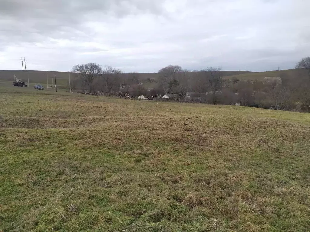 Участок в Крым, Симферопольский район, Чистенское с/пос, с. Камышинка  ... - Фото 1