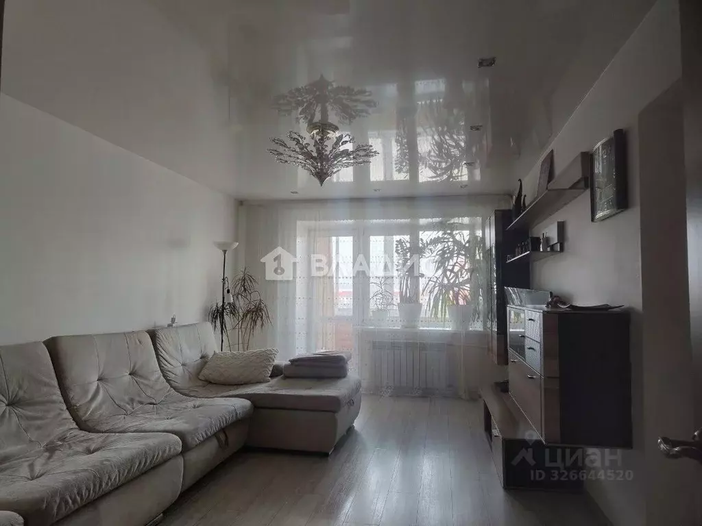 4-к кв. Бурятия, Улан-Удэ Комсомольская ул., 4 (95.8 м) - Фото 0