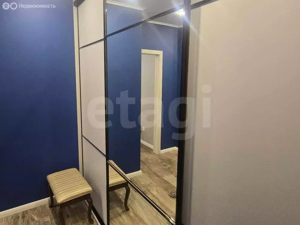 2-комнатная квартира: Тюмень, улица Раушана Абдуллина, 6к1 (54.7 м) - Фото 2