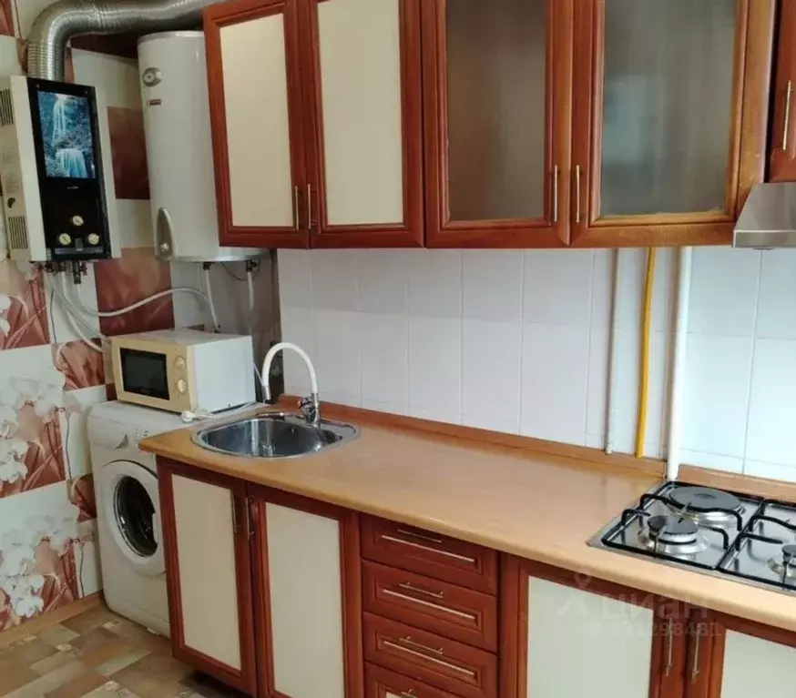 2-к кв. Крым, Керчь ул. Кирова, 87/54 (45.0 м) - Фото 1