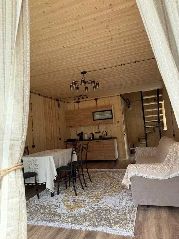 Дом в Карачаево-Черкесия, Теберда Карачаевский городской округ, ул. ... - Фото 2