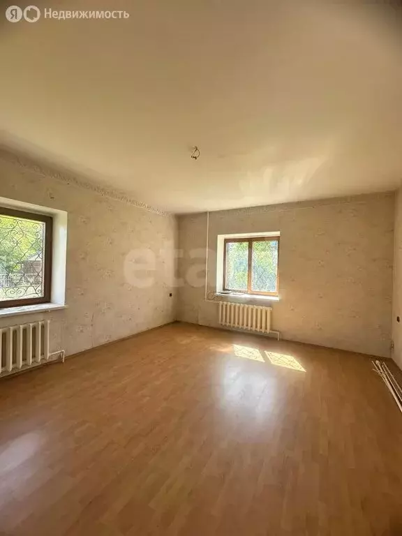Дом в Оренбург, микрорайон Ростоши, Творческая улица (280 м) - Фото 1