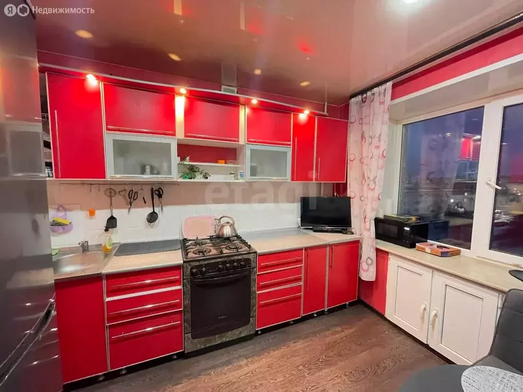 4-комнатная квартира: Ухта, проспект Ленина, 53 (75.3 м) - Фото 2