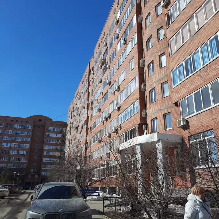 1-к кв. Самарская область, Тольятти Тополиная ул., 9А (65.0 м) - Фото 0
