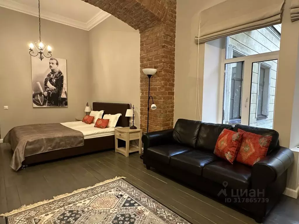 Комната Санкт-Петербург Миллионная ул., 29 (28.0 м) - Фото 0