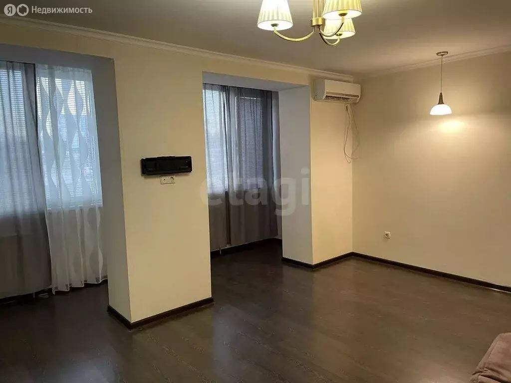 2-комнатная квартира: Севастополь, улица Вакуленчука, 26 (67.7 м) - Фото 1