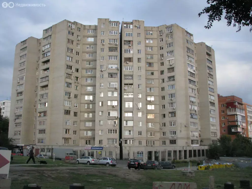 2-комнатная квартира: Ростов-на-Дону, Таганрогская улица, 126 (57 м) - Фото 0