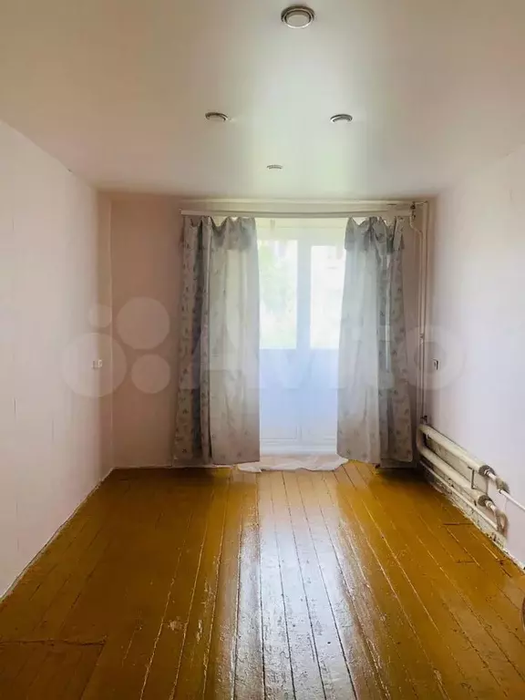 Комната 13 м в 1-к., 2/5 эт. - Фото 0