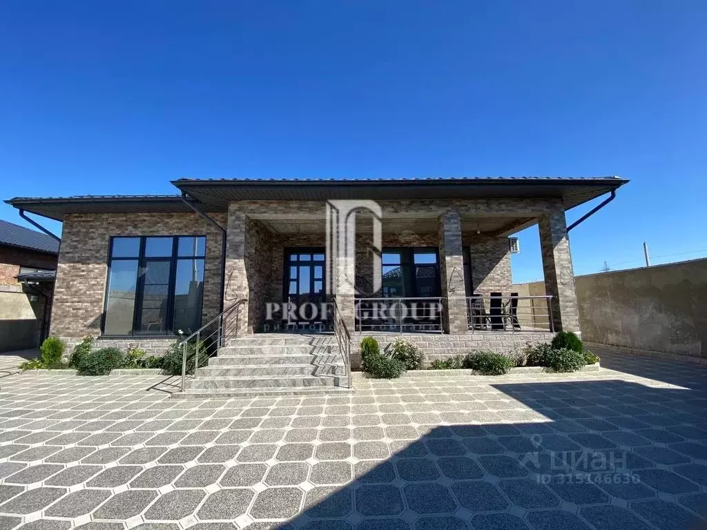 Дом в Дагестан, Каспийск ул. 4-я Школьная, 2 (210 м) - Фото 0