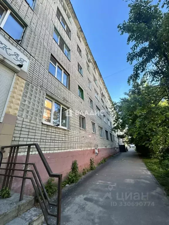 1-к кв. Брянская область, Брянск ул. Вали Сафроновой, 73 (28.9 м) - Фото 1