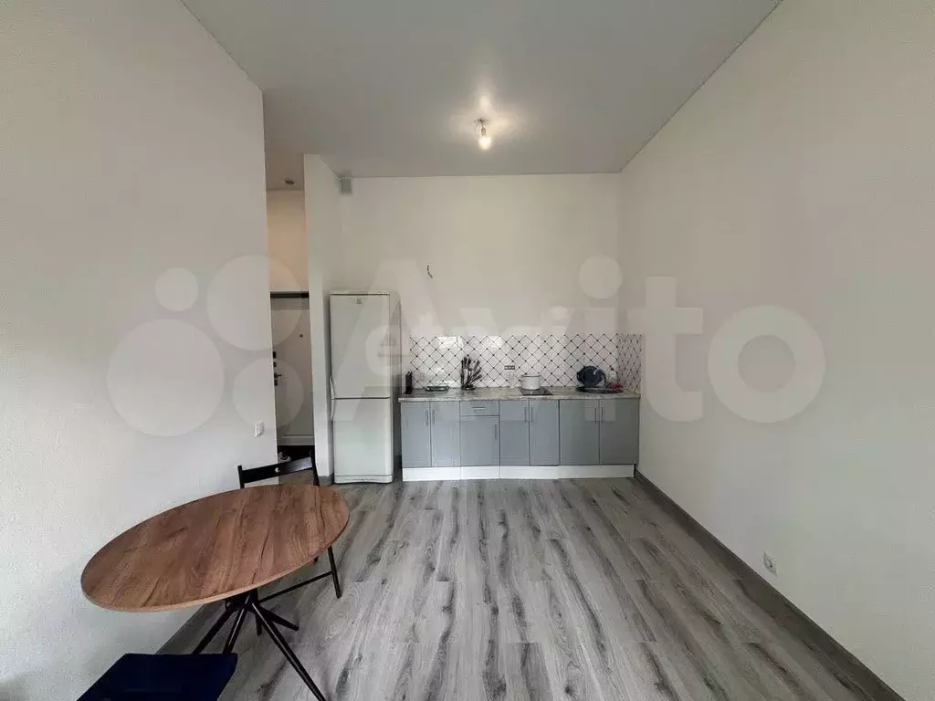 1-к. квартира, 36 м, 1/9 эт. - Фото 0