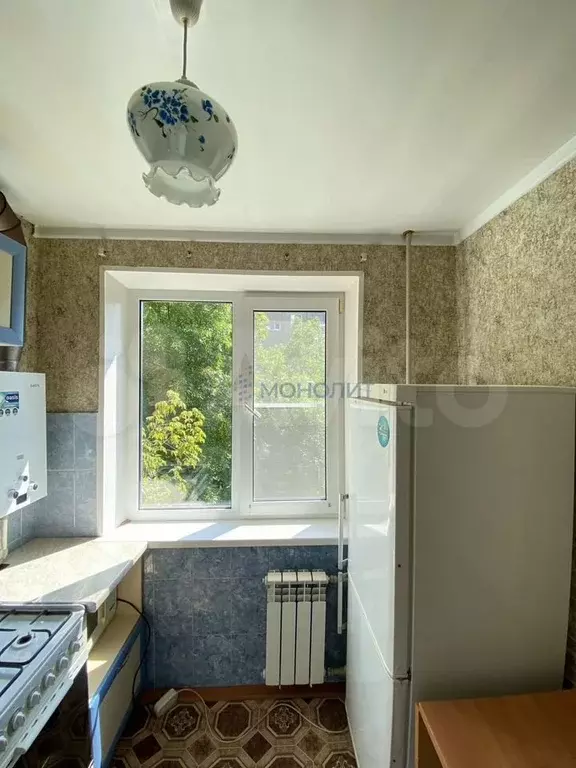 4-к. квартира, 57 м, 2/5 эт. - Фото 1