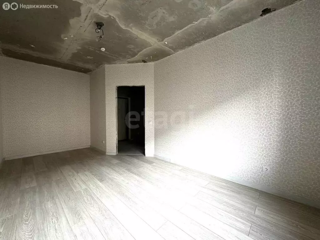 1-комнатная квартира: Краснодар, улица Красных Партизан, 1/4к12 (33 м) - Фото 1
