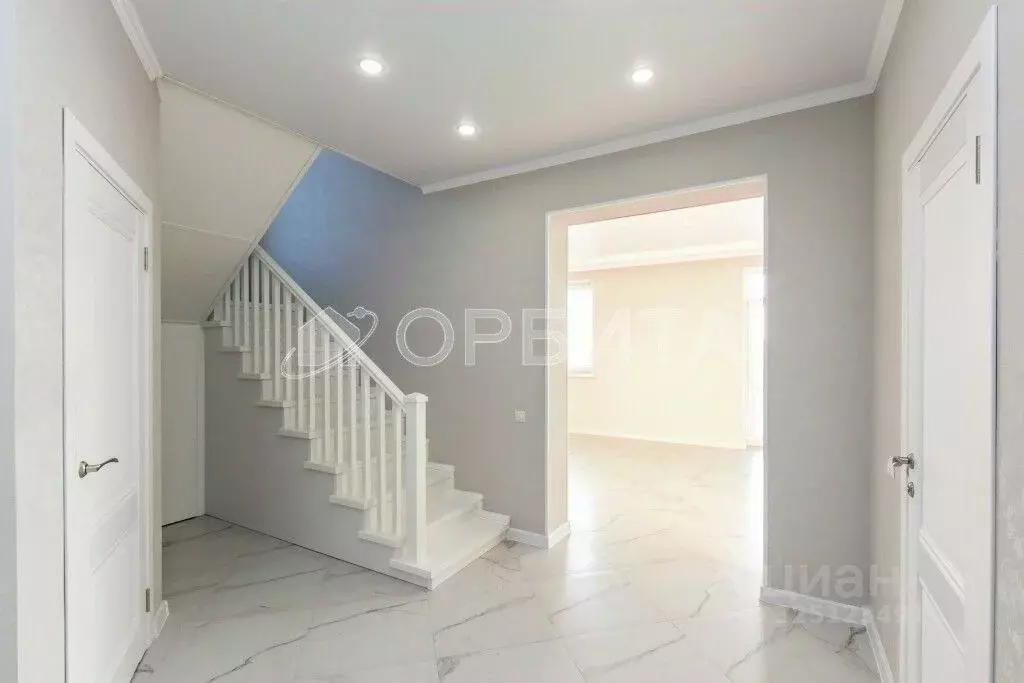 Дом в Тюменская область, Тюмень ул. Михаила Баранова (134 м) - Фото 2