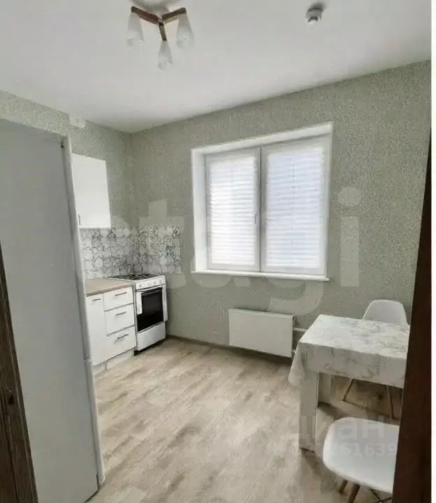 1-к кв. Омская область, Омск пос. Биофабрика, 18к2 (37.0 м) - Фото 2