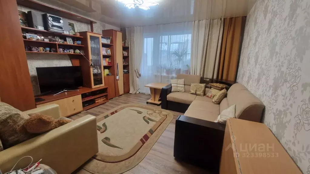 3-к кв. Свердловская область, Екатеринбург ул. Менделеева, 11 (58.3 м) - Фото 0