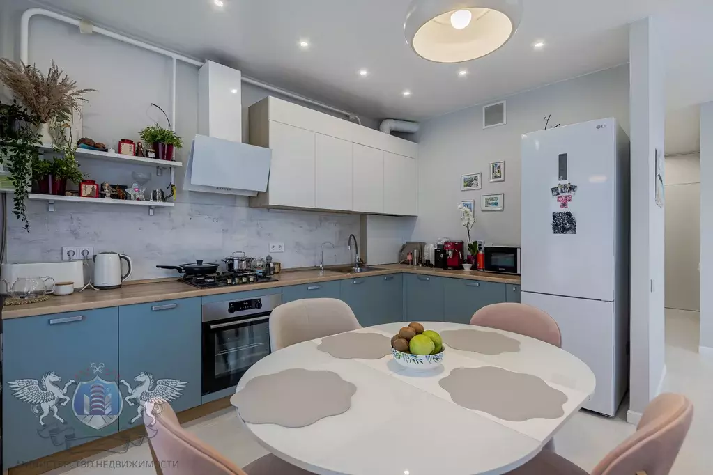 Продаётся 2-к квартира, 56.6 м - Фото 0