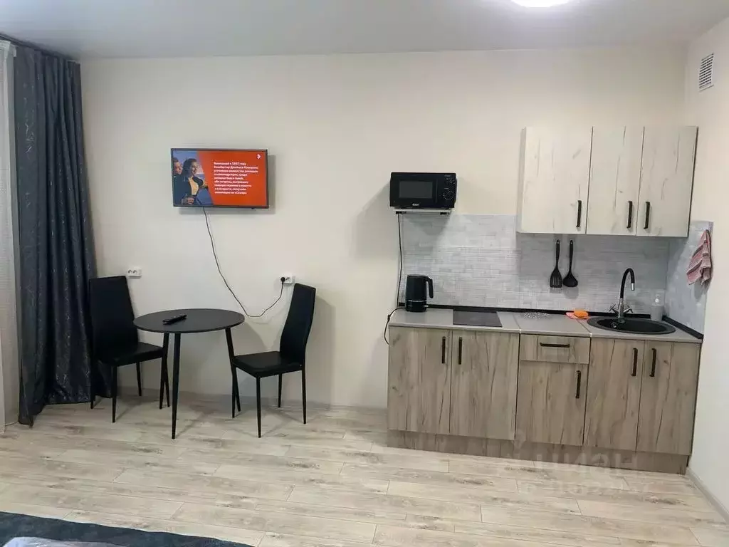 Студия Красноярский край, Красноярск ул. Петра Подзолкова, 20 (30.0 м) - Фото 0