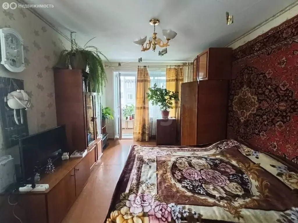 3-комнатная квартира: Петропавловск-Камчатский, улица Петра Ильичёва, ... - Фото 2