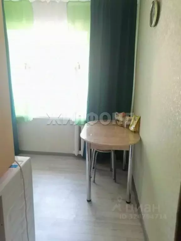 1-к кв. Хакасия, Абакан ул. Кошурникова, 7 (31.3 м) - Фото 2