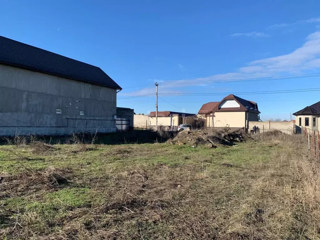 Участок в Кабардино-Балкария, Чегем ул. Имени Х.П. Ворокова (12.0 ... - Фото 0