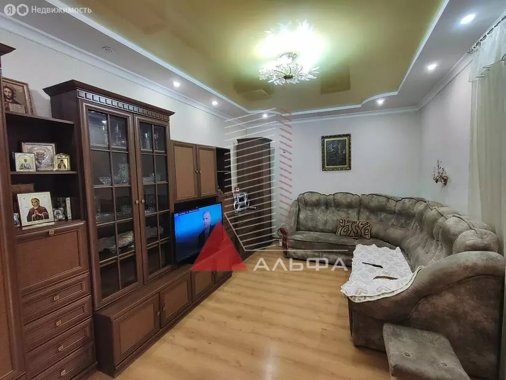 Дом в Евпатория, улица Дзержинского (197.2 м) - Фото 2