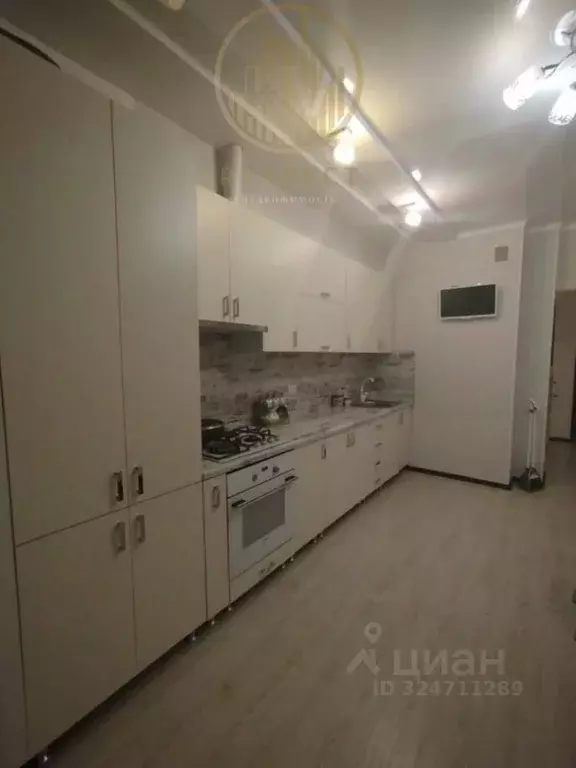 2-к кв. Ставропольский край, Пятигорск ул. Людкевича, 9к3 (68.0 м) - Фото 1